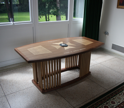 1 Rifles Commemorative Table